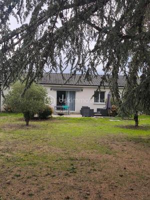 Maison - 98 m² - 6 pièces