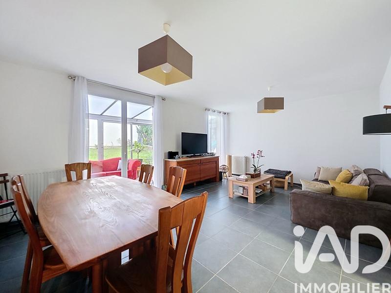 Maison - 110 m² - 6 pièces