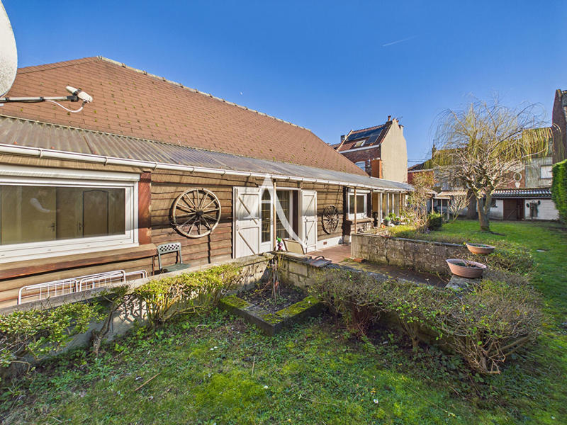 Maison - 94 m² - 3 pièces