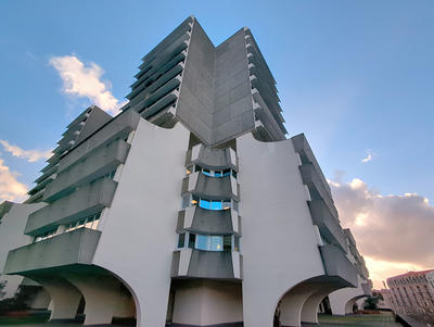 Appartement - 95 m² - 4 pièces