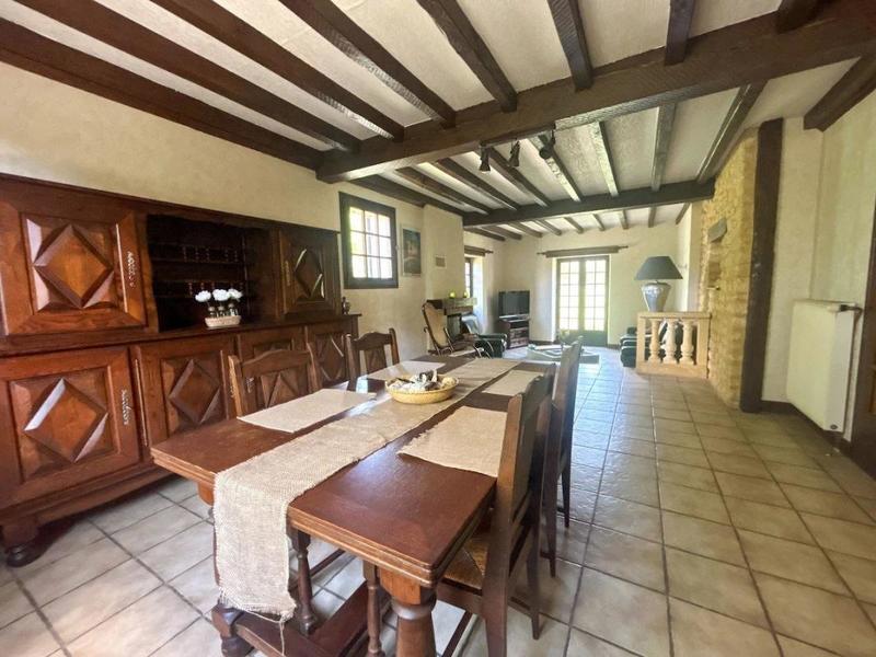 Maison - 175 m² - 6 pièces