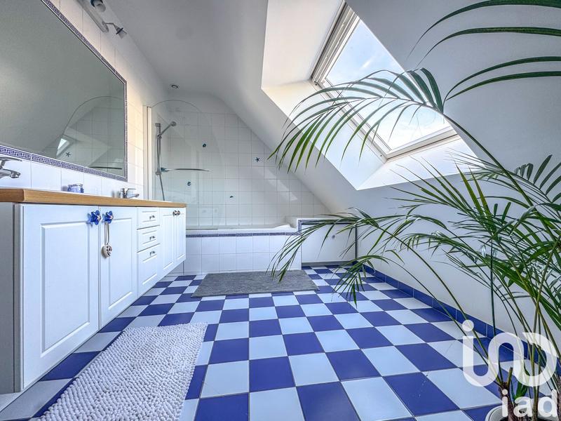 Maison - 171 m² - 5 pièces