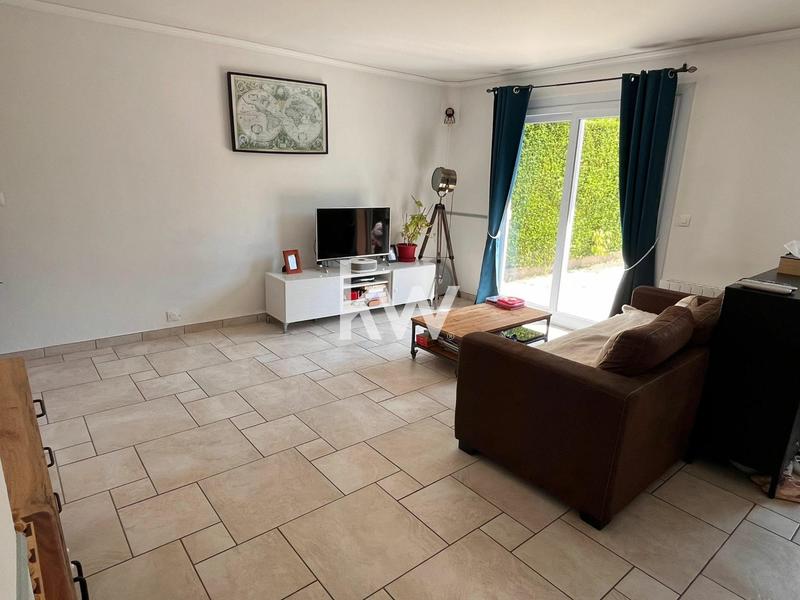 Maison - 95 m² - 5 pièces