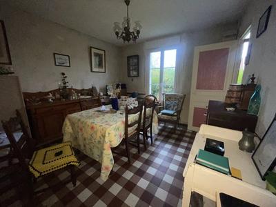 Maison - 97 m² - 5 pièces