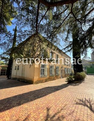 Bureau - 1 540 m² - 18 pièces