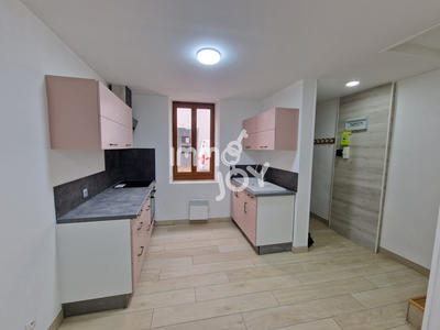 Maison - 83 m² - 3 pièces