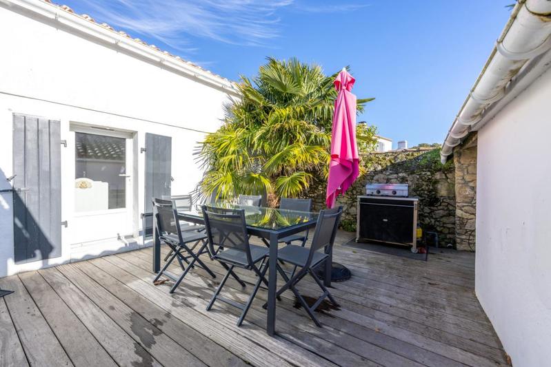 Maison - 137 m² - 6 pièces