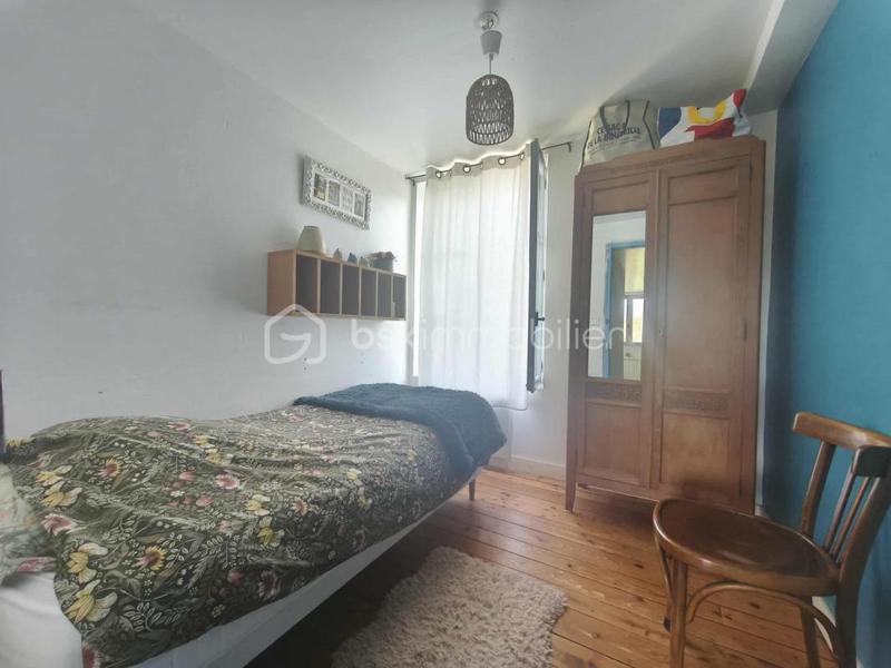 Maison - 186 m² - 7 pièces