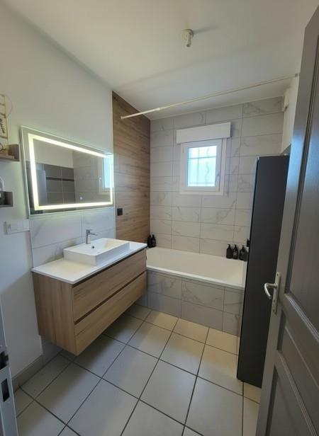 Maison - 80 m² - 3 pièces