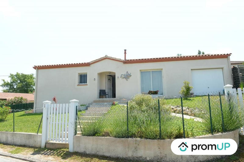 Maison traditionnelle - 88 m² - 4 pièces