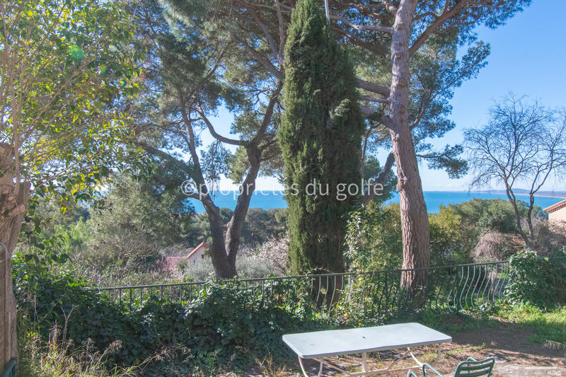 Maison - 234 m² - 9 pièces