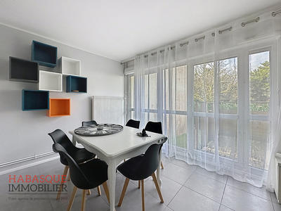 Maison - 73 m² - 5 pièces