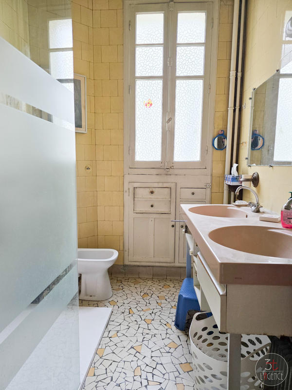 Maison - 160 m² - 7 pièces