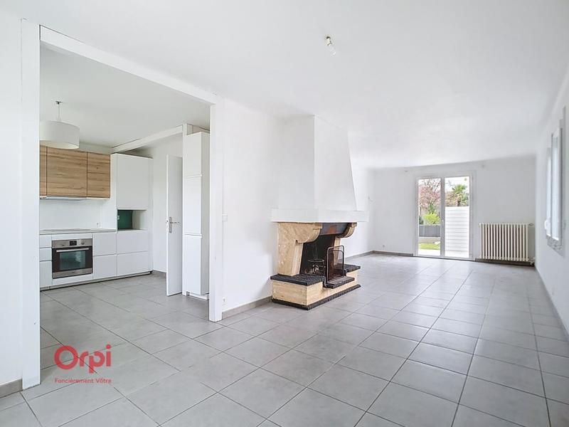 Maison - 112 m² - 6 pièces