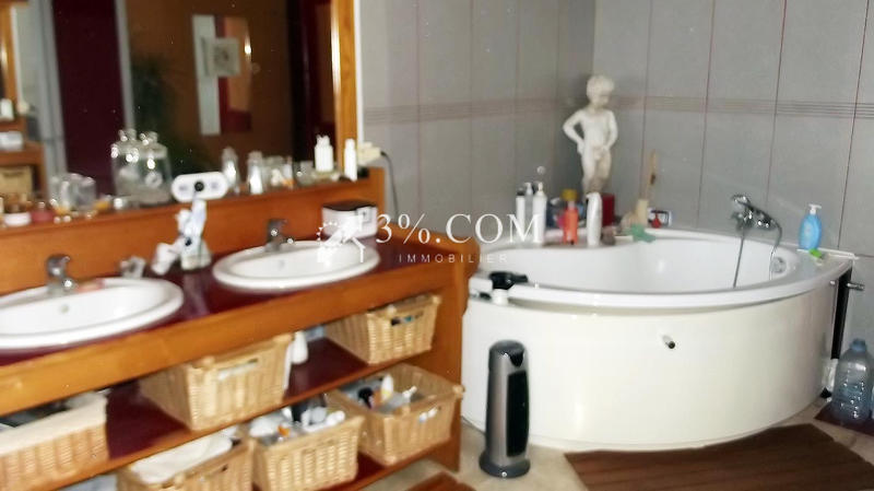 Maison de maîtres - 209 m² - 7 pièces