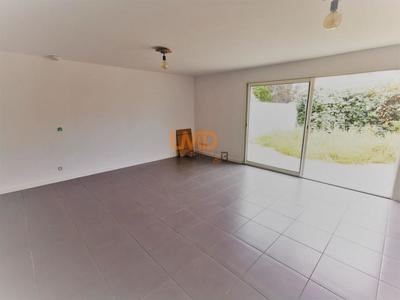 Villa - 97 m² - 4 pièces
