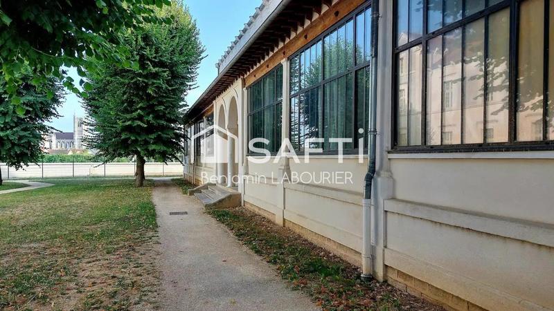 Appartement - 64 m² - 3 pièces