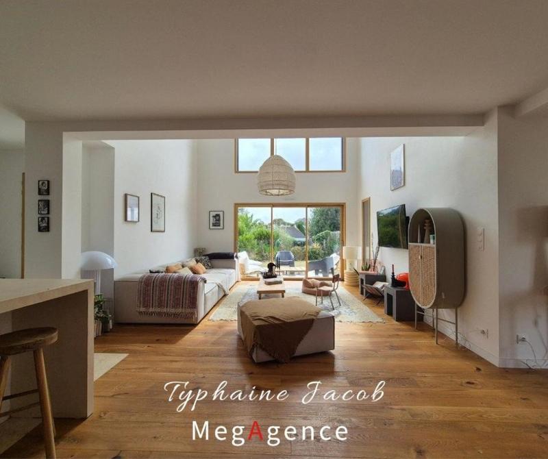 Maison - 150 m² - 6 pièces