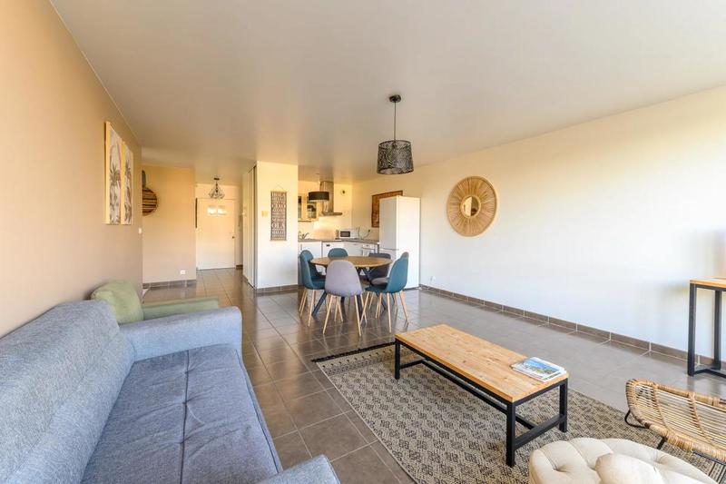 Appartement - 75 m² - 3 pièces