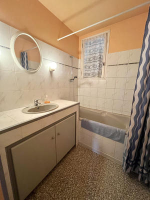 Appartement - 56 m² - 3 pièces