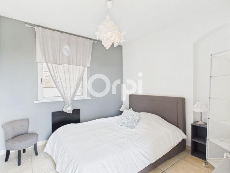 Maison - 226 m² - 6 pièces