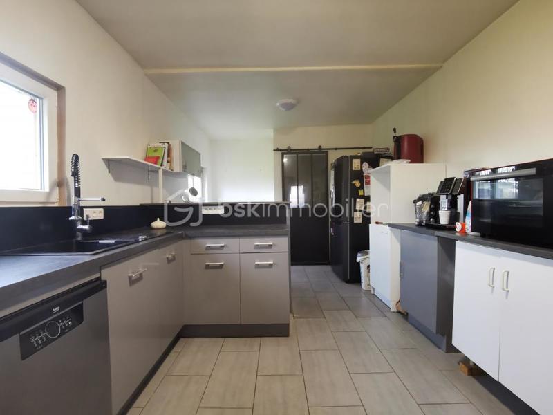 Maison - 150 m² - 7 pièces