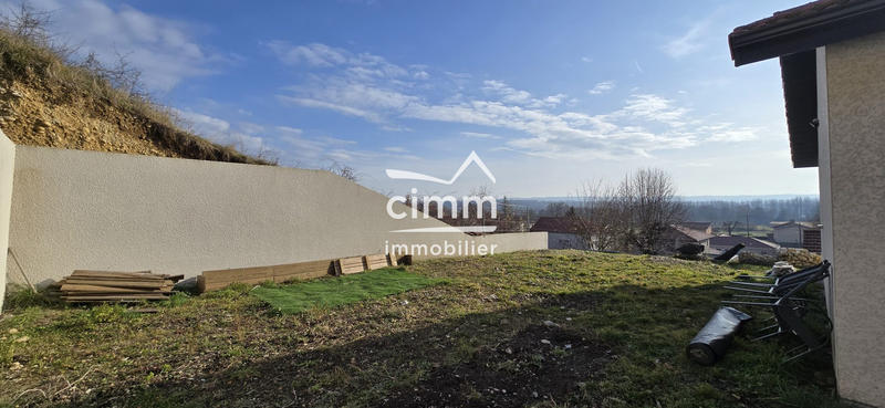 Villa - 100 m² - 4 pièces