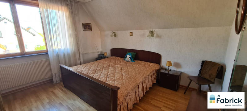 Maison - 159 m² - 6 pièces