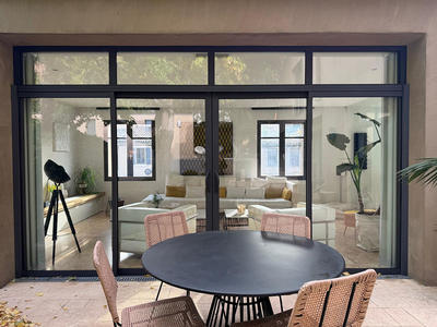 Maison - 253 m² - 6 pièces