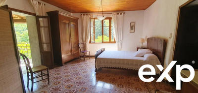 Maison traditionnelle - 100 m² - 5 pièces