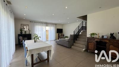 Maison - 125 m² - 5 pièces