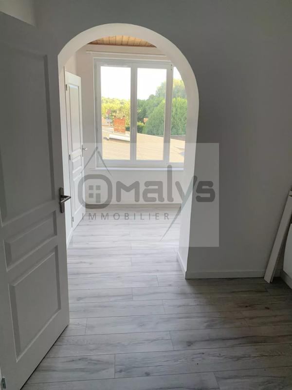 Local commercial - 120 m² - 3 pièces