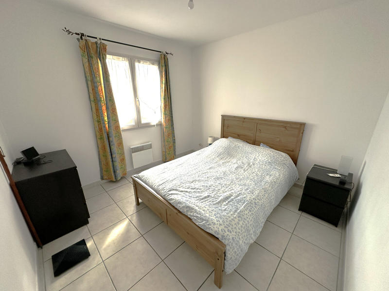 Villa - 100 m² - 5 pièces