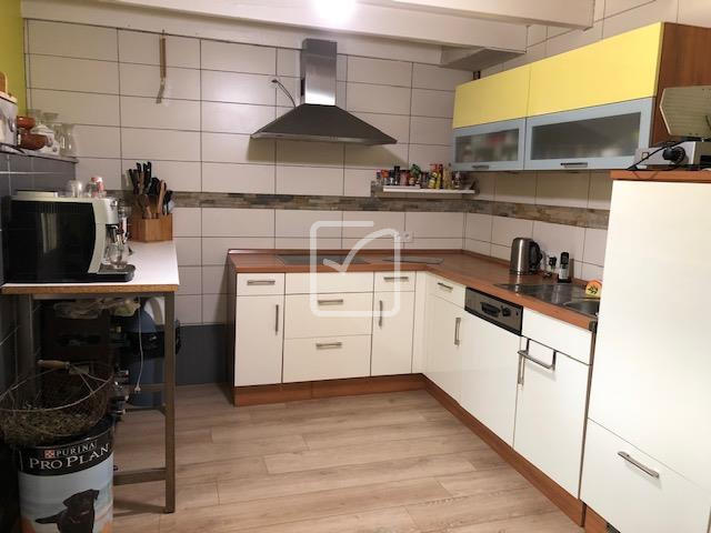 Maison - 148 m² - 5 pièces