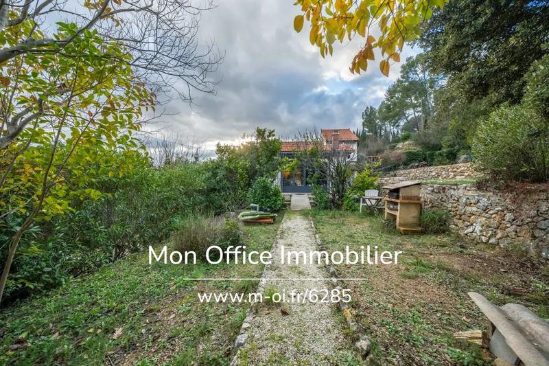Maison - 145 m² - 6 pièces