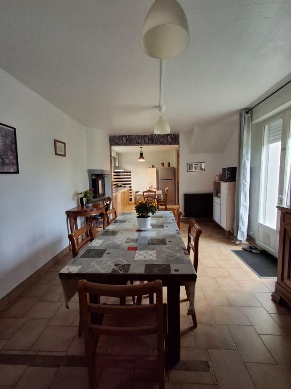 Maison - 148 m² - 7 pièces