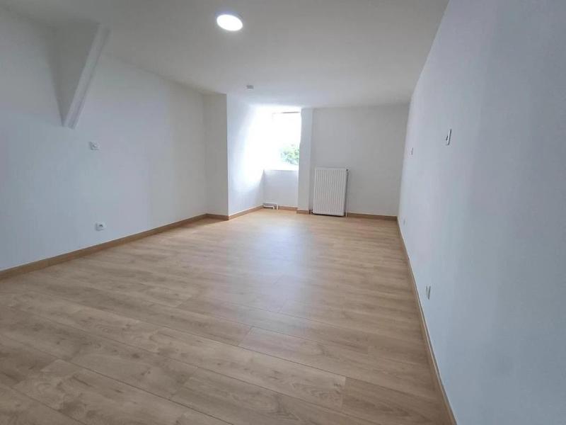 Maison - 162 m² - 6 pièces