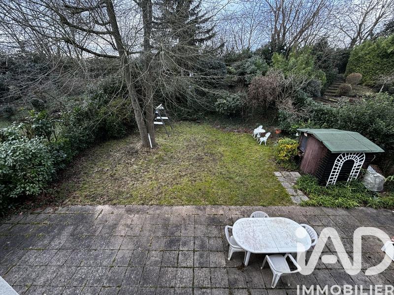 Maison - 159 m² - 7 pièces