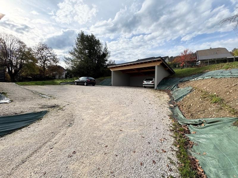 Appartement - 93 m² - 4 pièces