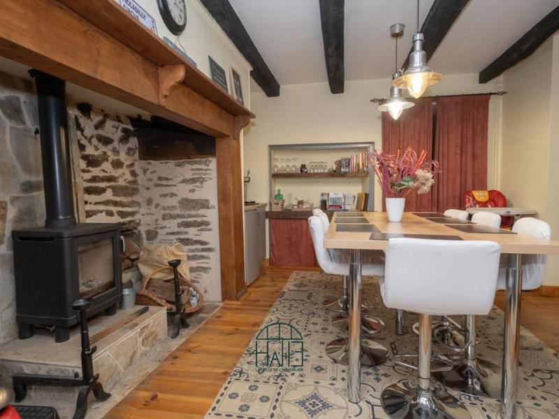 Maison - 140 m² - 6 pièces