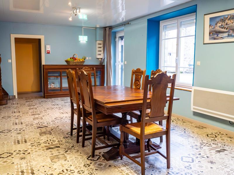 Maison - 130 m² - 7 pièces