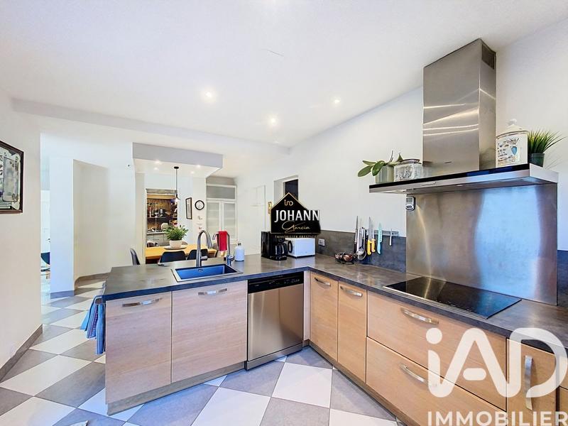 Maison de maîtres - 335 m² - 11 pièces