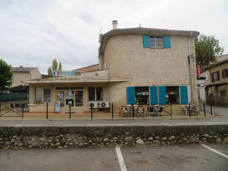 Fonds de commerce - 300 m²