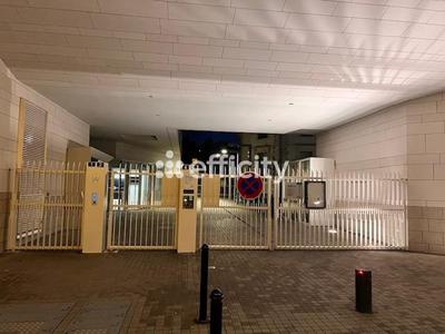 Parking / Garage - 12 m²