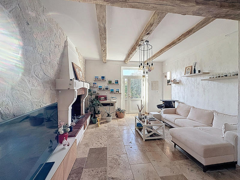 Maison - 93 m² - 4 pièces