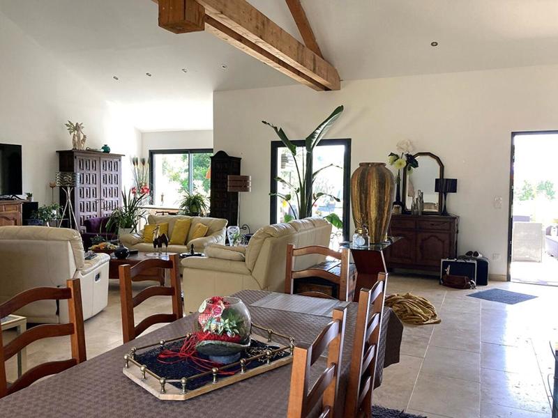 Maison - 128 m² - 5 pièces