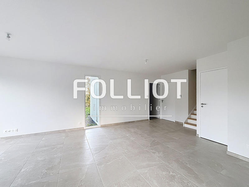 Maison - 99 m² - 5 pièces