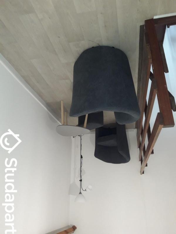 Chambre - 13 m² - 1 pièce