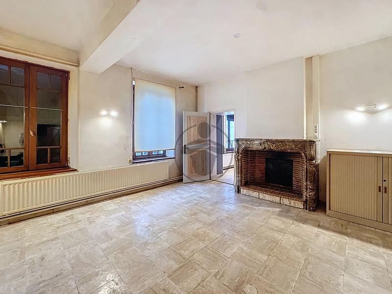 Maison - 170 m² - 5 pièces