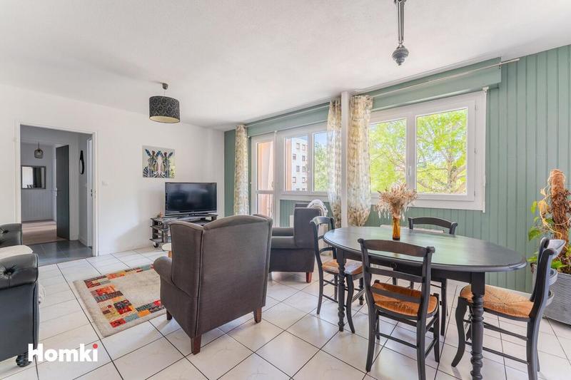 Appartement - 70 m² - 4 pièces